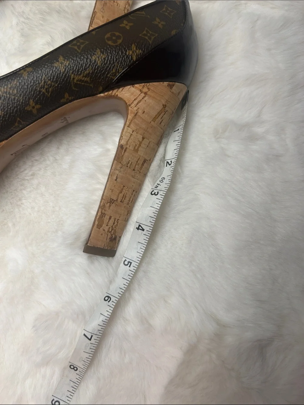 Louis Vuitton Rivoli Monogram Cork Platform Bow Pumps Size 38